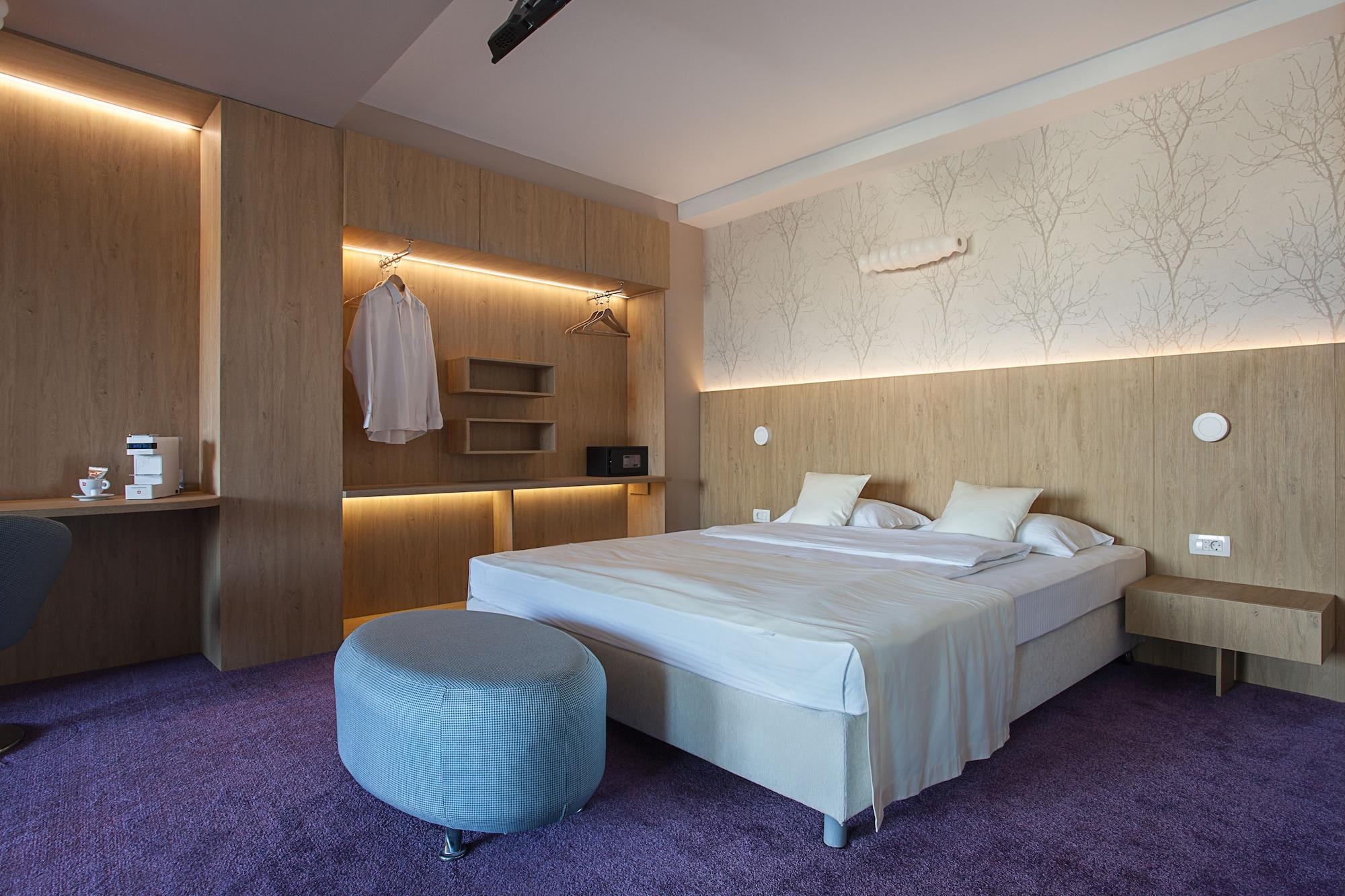 City Park Hotel Szkopje Kültér fotó